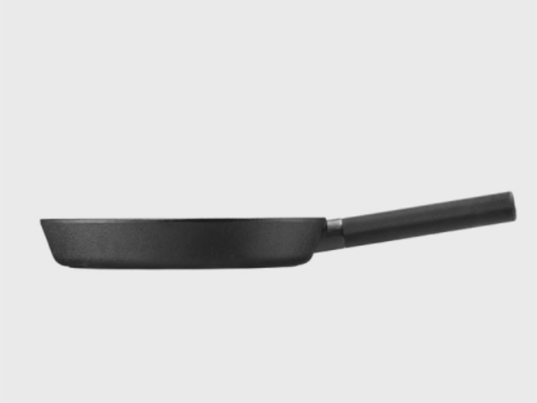 Noir Fry Pan Final