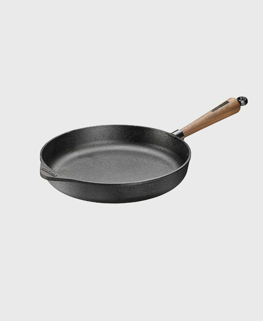 Skeppshult Deep pan 28 cm with Swedish beech wood handle High edge 55 cm 0285 T